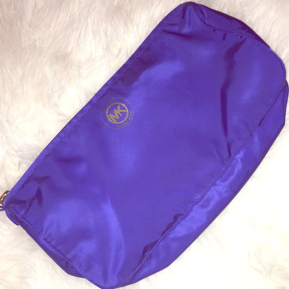 Michale kors makeup bag